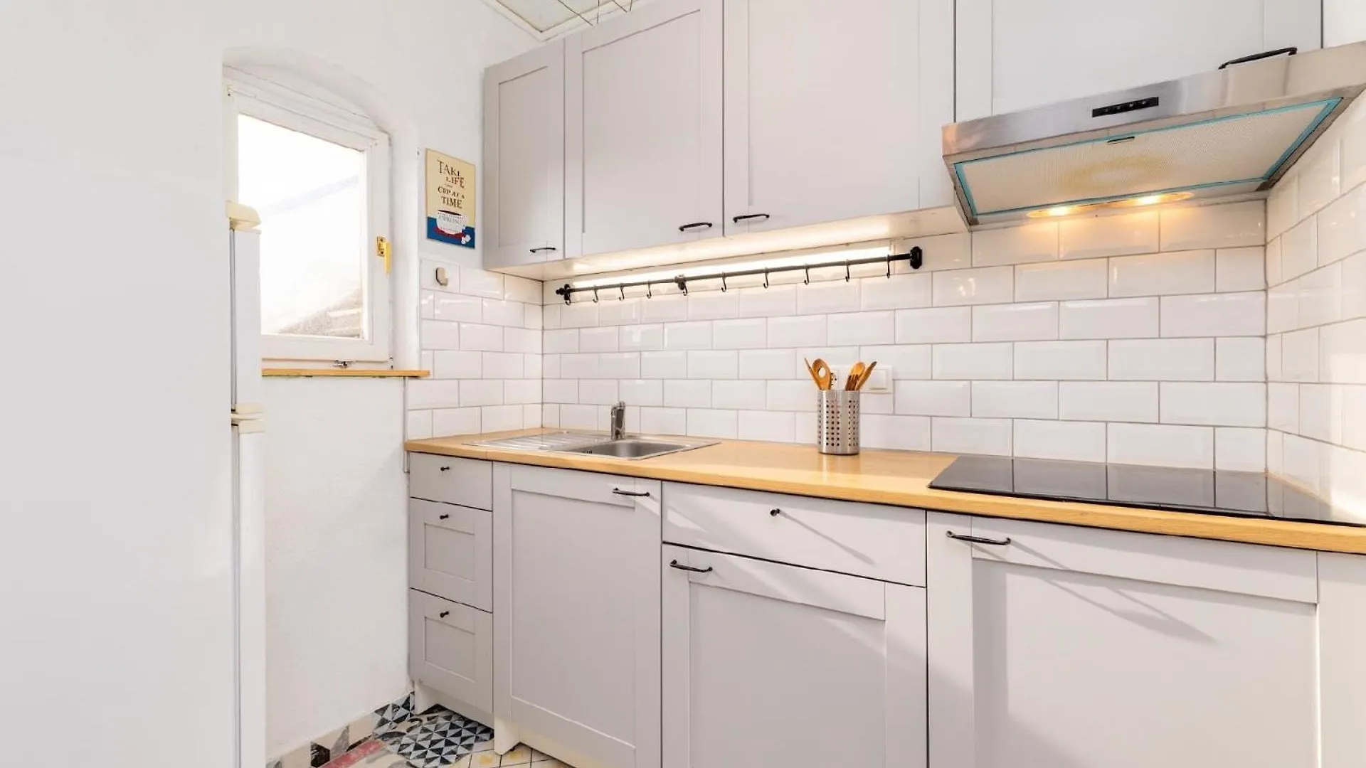 Ferienwohnung Fuer 3 Personen Ca 30 Qm In Njivice, Kvarner Bucht Krk Apartment Njivice