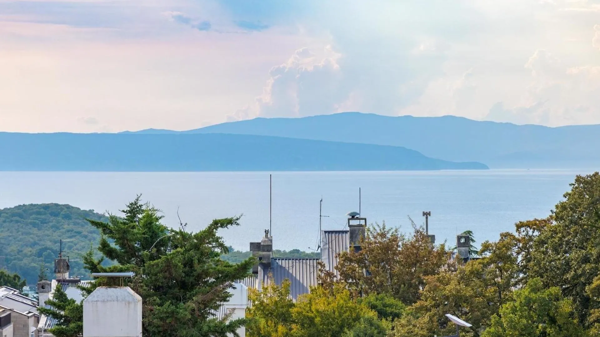 Ferienwohnung Fuer 3 Personen Ca 30 Qm In Njivice, Kvarner Bucht Krk Apartment Njivice
