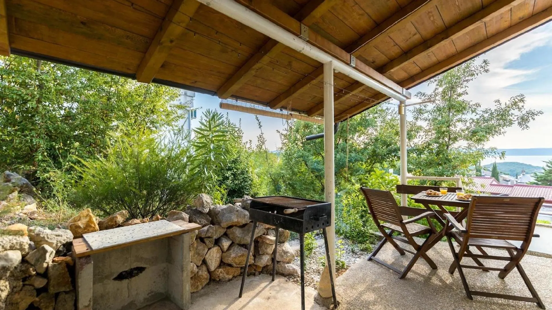 Apartment Ferienwohnung Fuer 3 Personen Ca 30 Qm In Njivice, Kvarner Bucht Krk